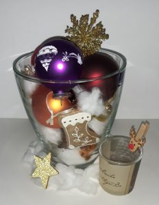 Weihnachtdekoration, Kugel in einer Vase